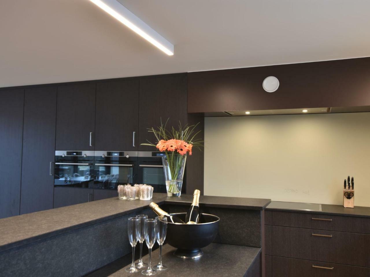 Luxurious Apartment In Nieuwpoort With Jacuzzi ภายนอก รูปภาพ
