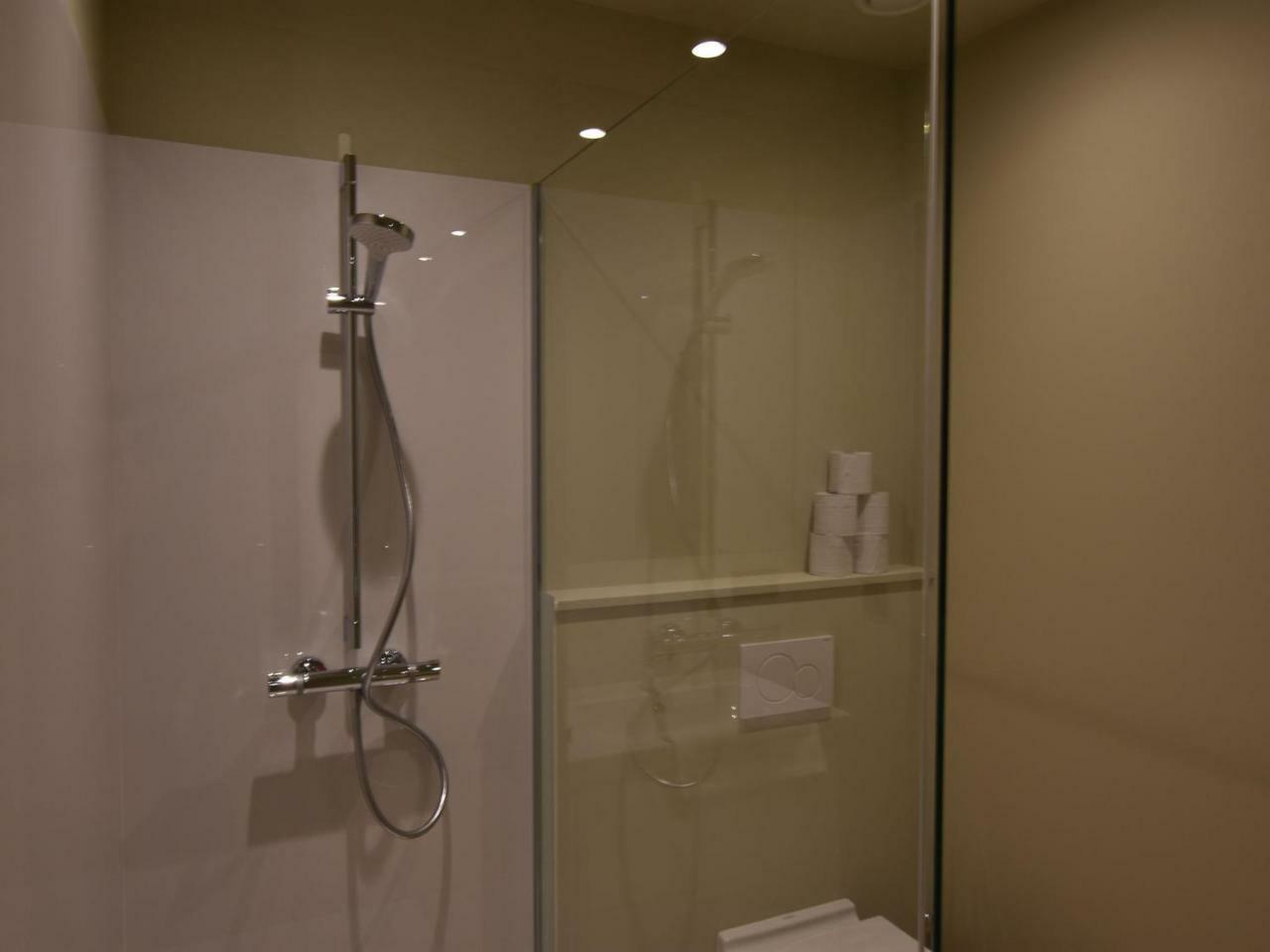 Luxurious Apartment In Nieuwpoort With Jacuzzi ภายนอก รูปภาพ